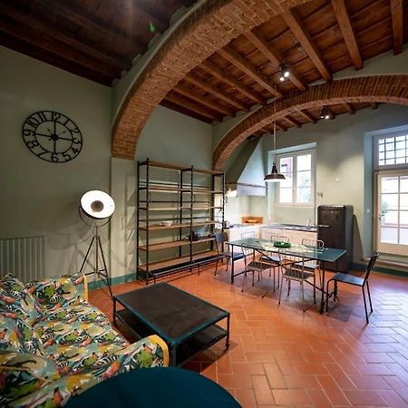 Raffinato Trilocale San Frediano Apartment Florence Exterior photo